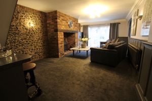 Photo 19- click for photo gallery